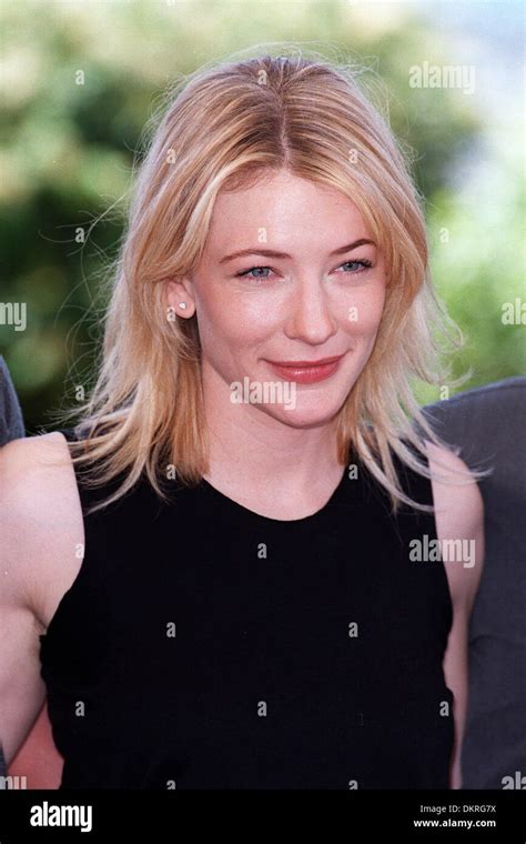 cate blanchett 1999 wearing chanel|cate blanchett actress.